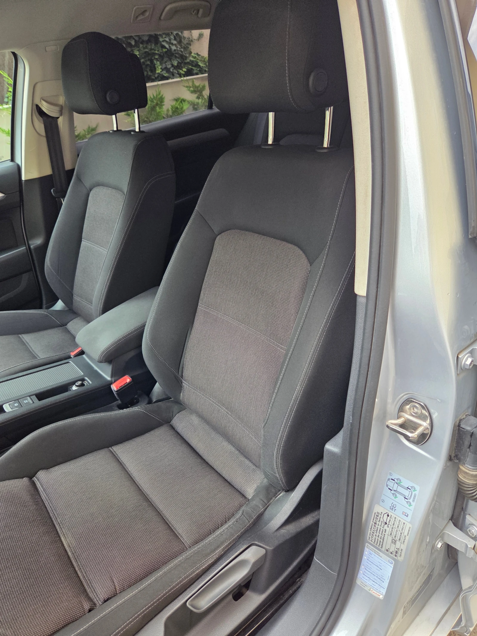 VW Passat, снимка 7 - Автомобили и джипове - 55184546
