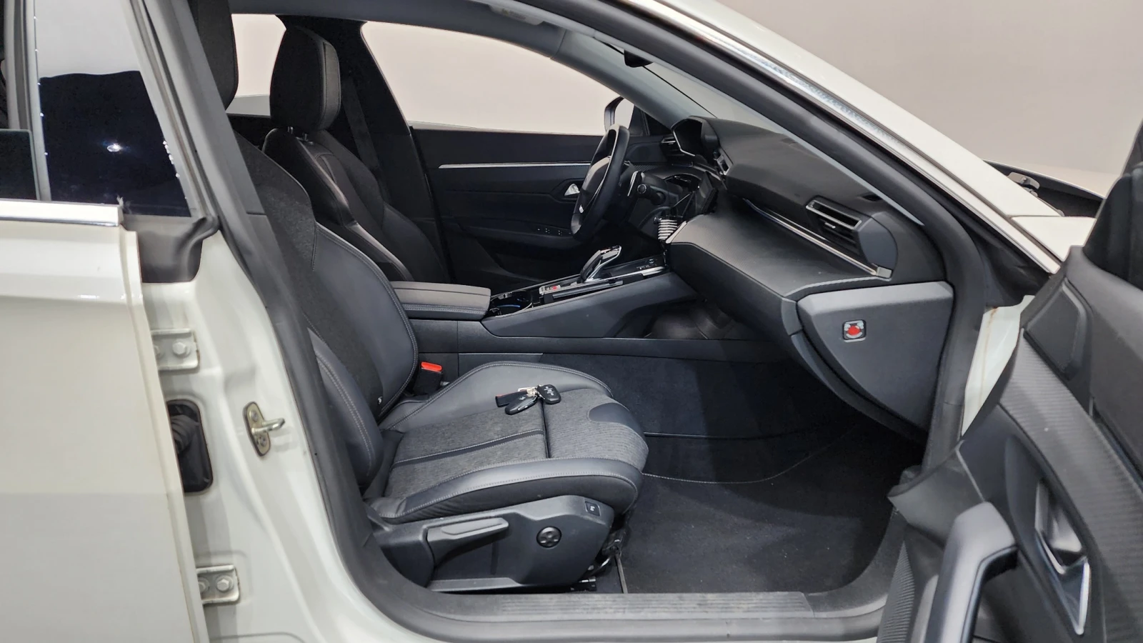 Peugeot 508 2.0 BlueHDI * ПОДГРЕВ * КАМЕРА , снимка 11 - Автомобили и джипове - 55395829