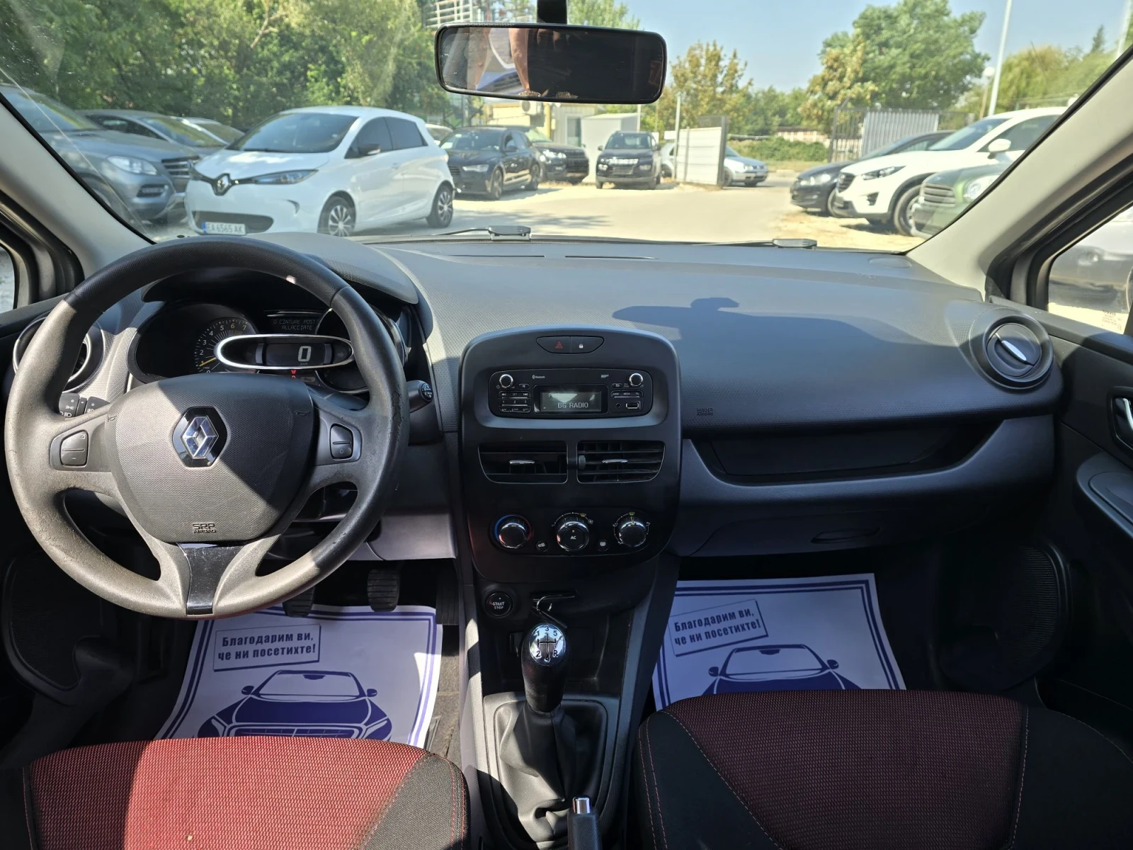 Renault Clio 1.2i Фабрична газ , снимка 15 - Автомобили и джипове - 55638001