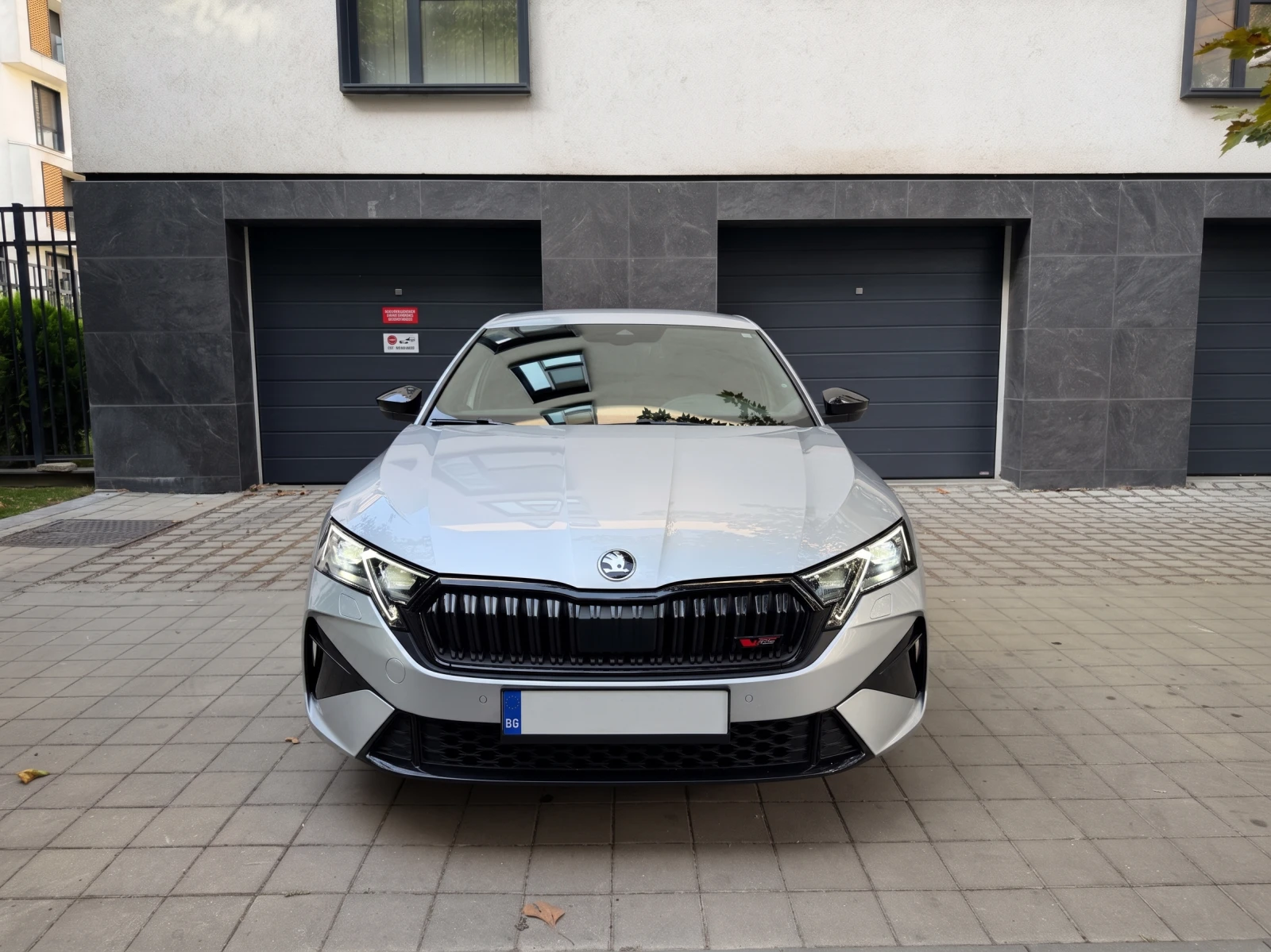 Skoda Octavia RS 2.0 TSI 265 �.�. | Mobile.bg � ����������� 2
