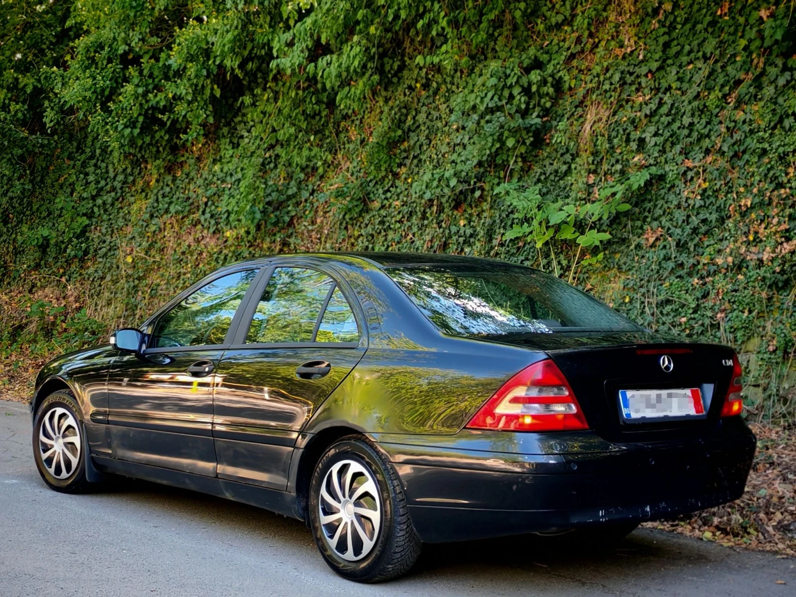 Mercedes-Benz C 200 2.2CDI(116)* АВТОМАТИК* КЛИМАТРОНИК* НОВ ВНОС* , снимка 5 - Автомобили и джипове - 55952552