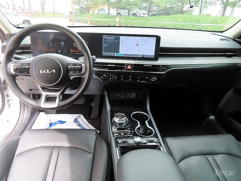 Kia K5 2.0* PRESTIGE* ПОДГРЕВ* ОБДУХВАНЕ* КАМЕРА* КЕЙЛЕС*, снимка 6 - Автомобили и джипове - 55969653