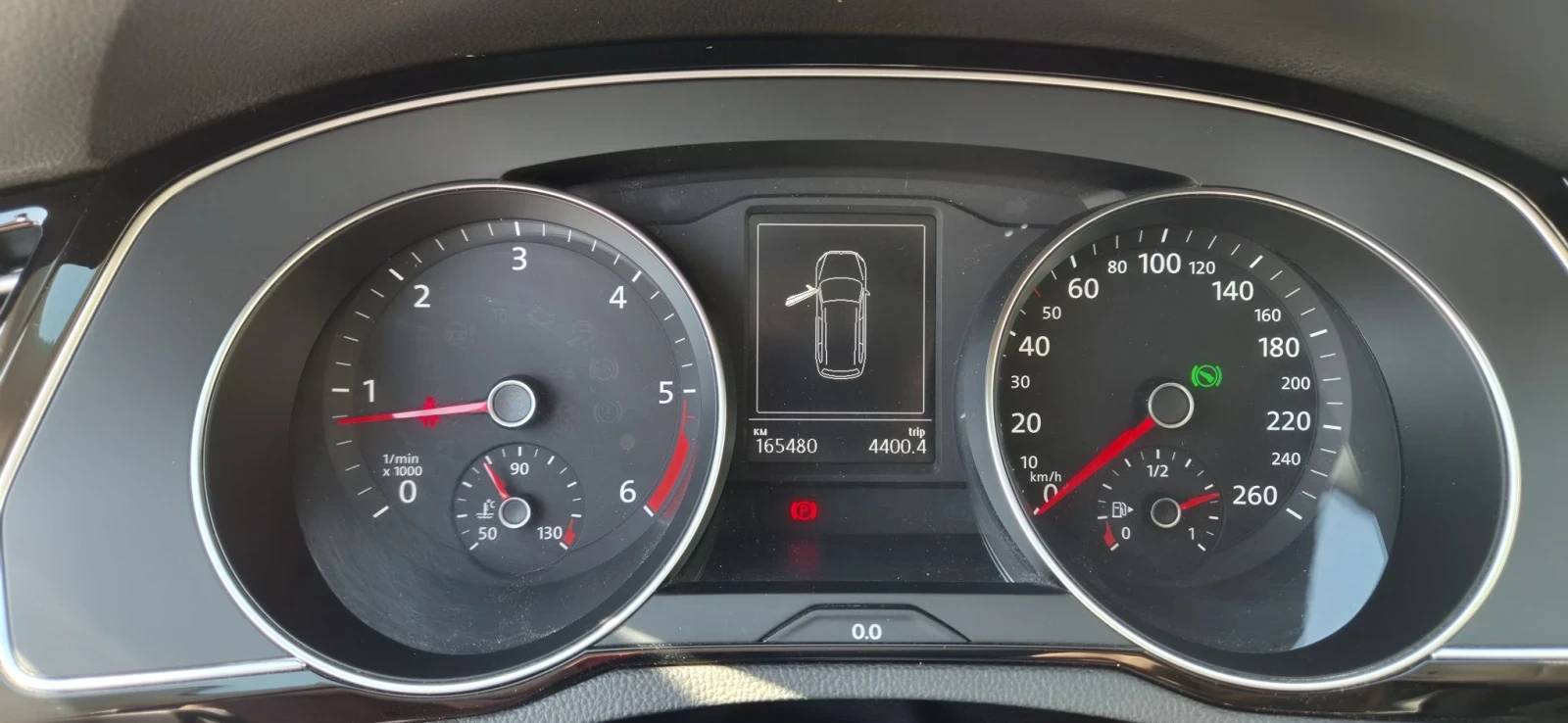 VW Passat B8, снимка 8 - Автомобили и джипове - 56078864