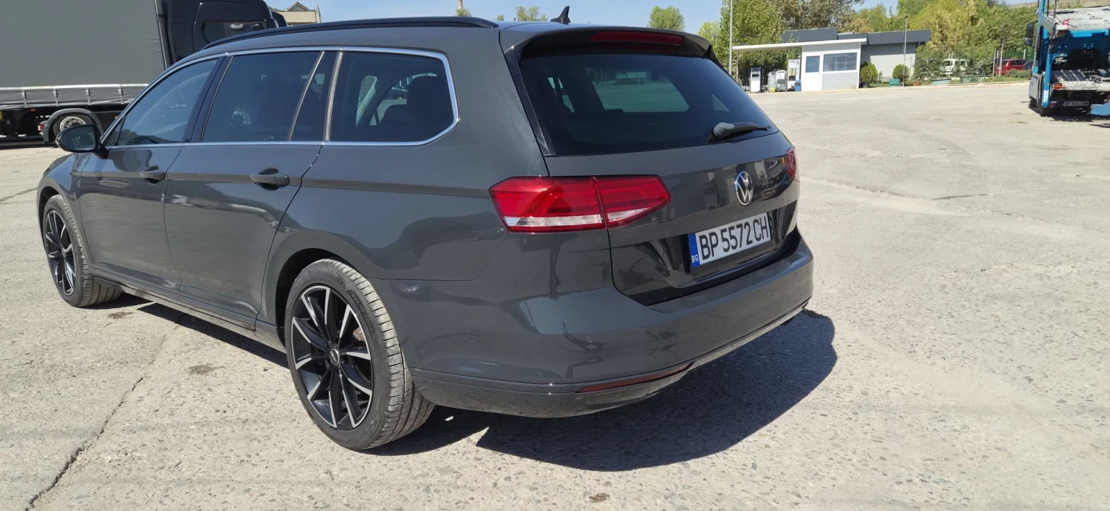 VW Passat B8, снимка 3 - Автомобили и джипове - 56078864