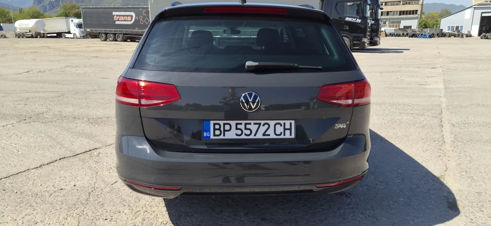VW Passat B8, снимка 4 - Автомобили и джипове - 56078864