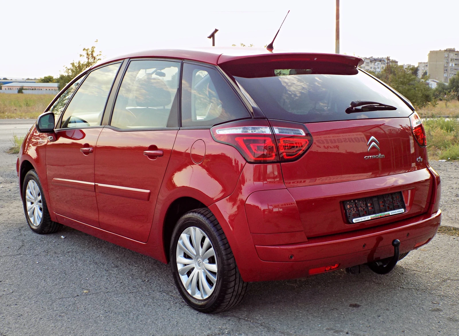 Citroen C4 Picasso 1.6HDi/112к.с./6ск./РЕАЛНИ КМ/КАТО НОВА, снимка 5 - Автомобили и джипове - 56168024