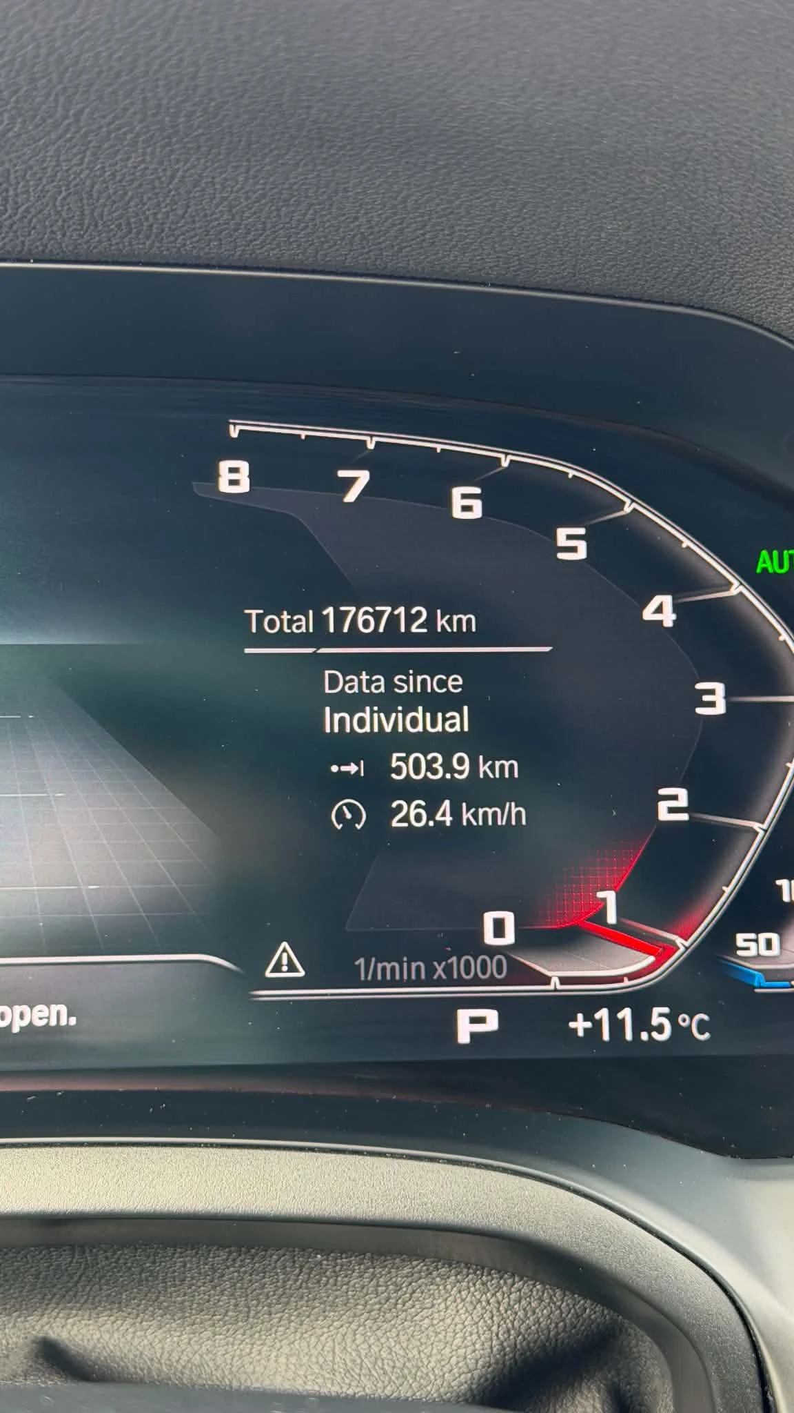 BMW 330 XDRIVE , снимка 12 - Автомобили и джипове - 56463022