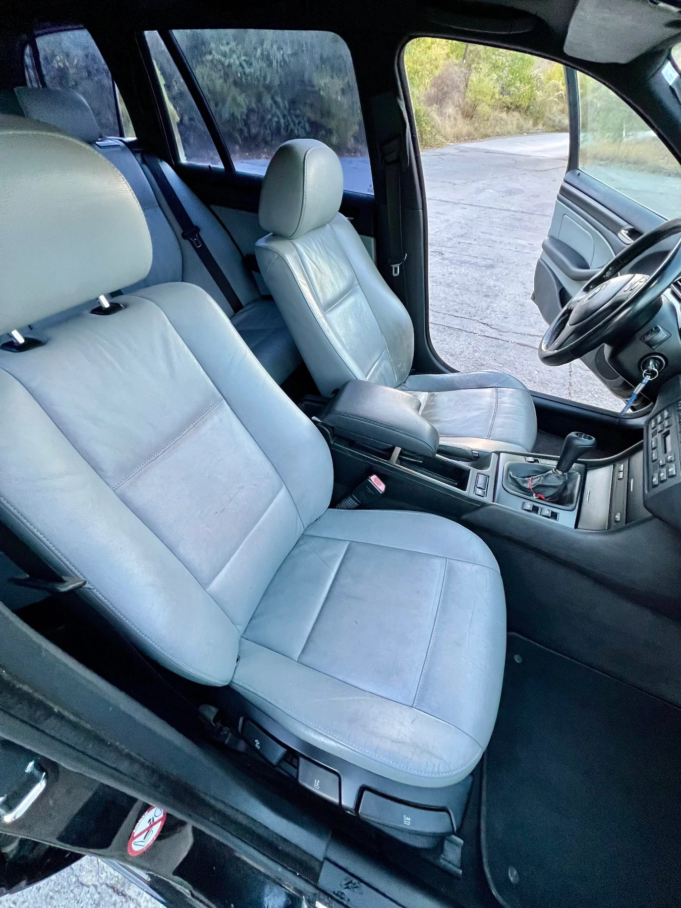 BMW 320, снимка 6 - Автомобили и джипове - 56546409