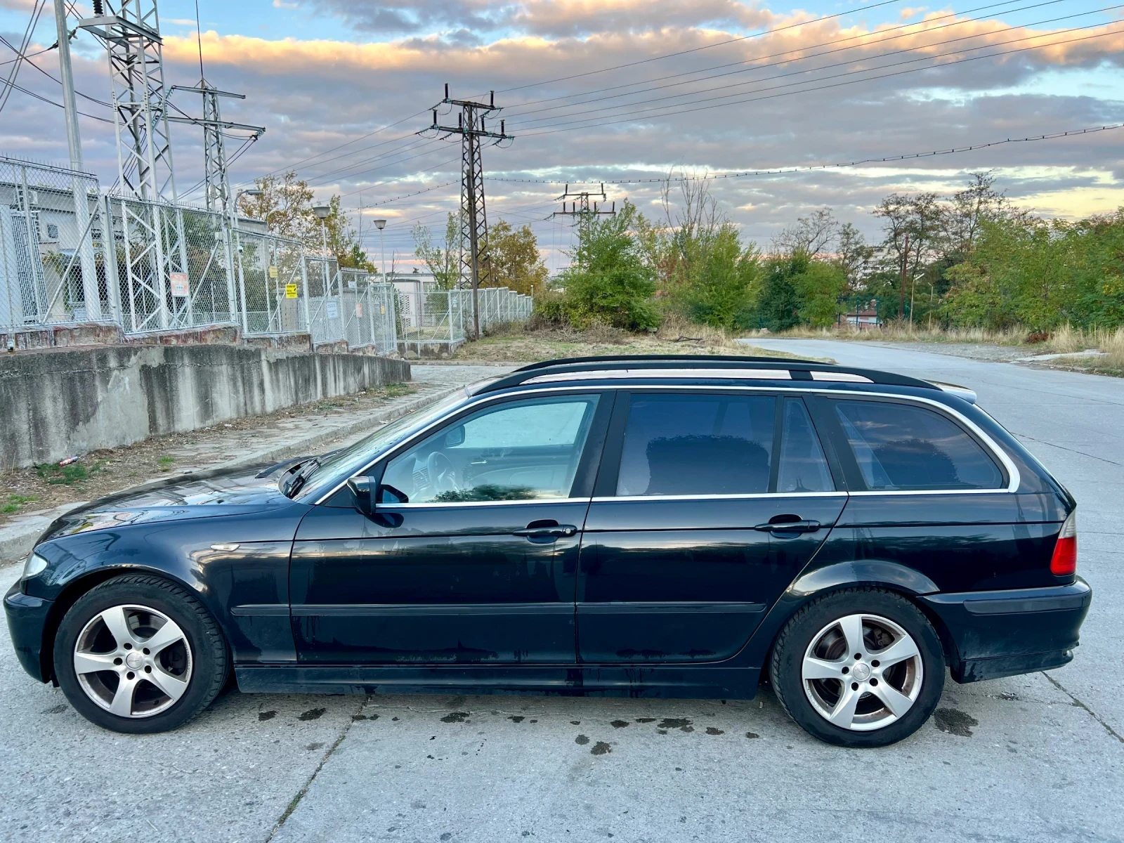 BMW 320, снимка 2 - Автомобили и джипове - 56546409