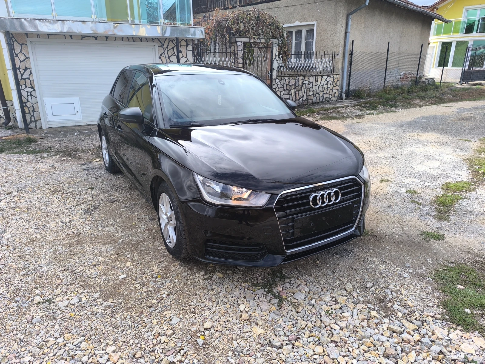 Audi A1 1.4 TDI Face Ultra, снимка 9 - Автомобили и джипове - 56705500