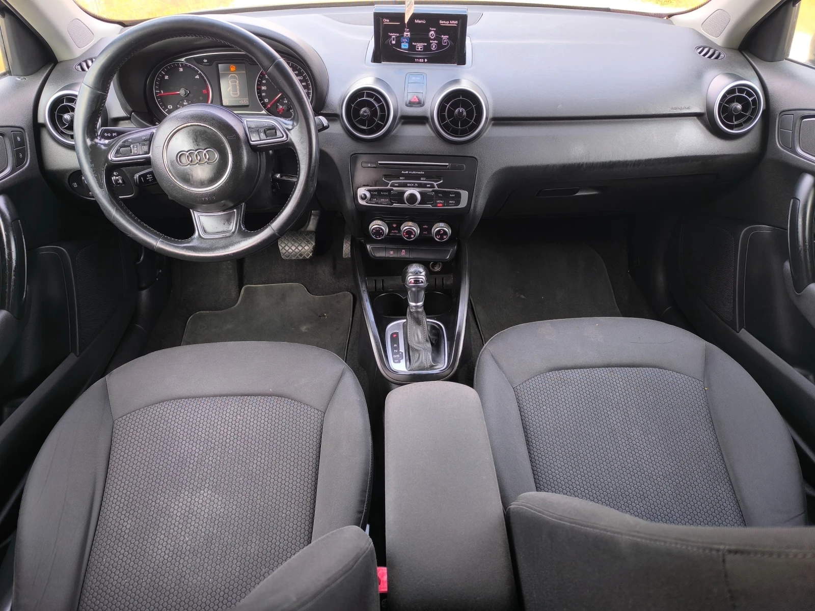 Audi A1 1.4 TDI Face Ultra, снимка 15 - Автомобили и джипове - 56705500