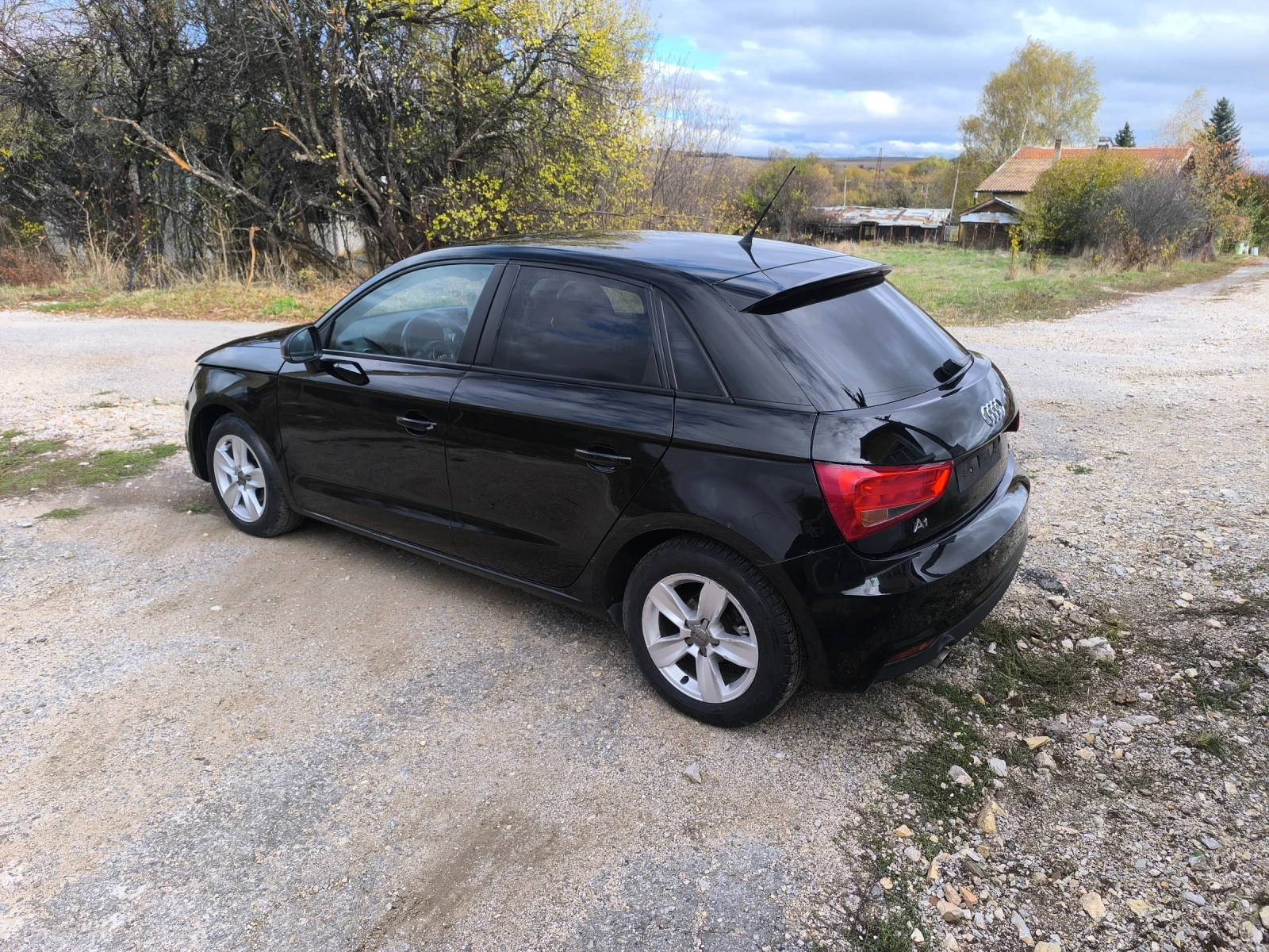 Audi A1 1.4 TDI Face Ultra, снимка 13 - Автомобили и джипове - 56705500