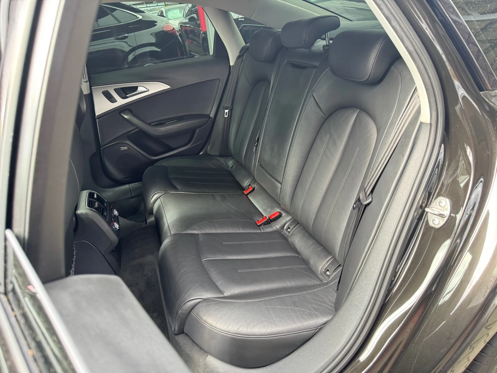 Audi A6 3.0TDI#QUATTRO#MATRIX#S-LINE#SOFT CLOSE#, снимка 13 - Автомобили и джипове - 56731640