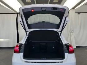 Mercedes-Benz GLA 220, снимка 15