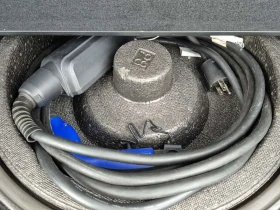 Toyota Rav4 * HYBRID XSE * AWD * CARFAX * , снимка 15