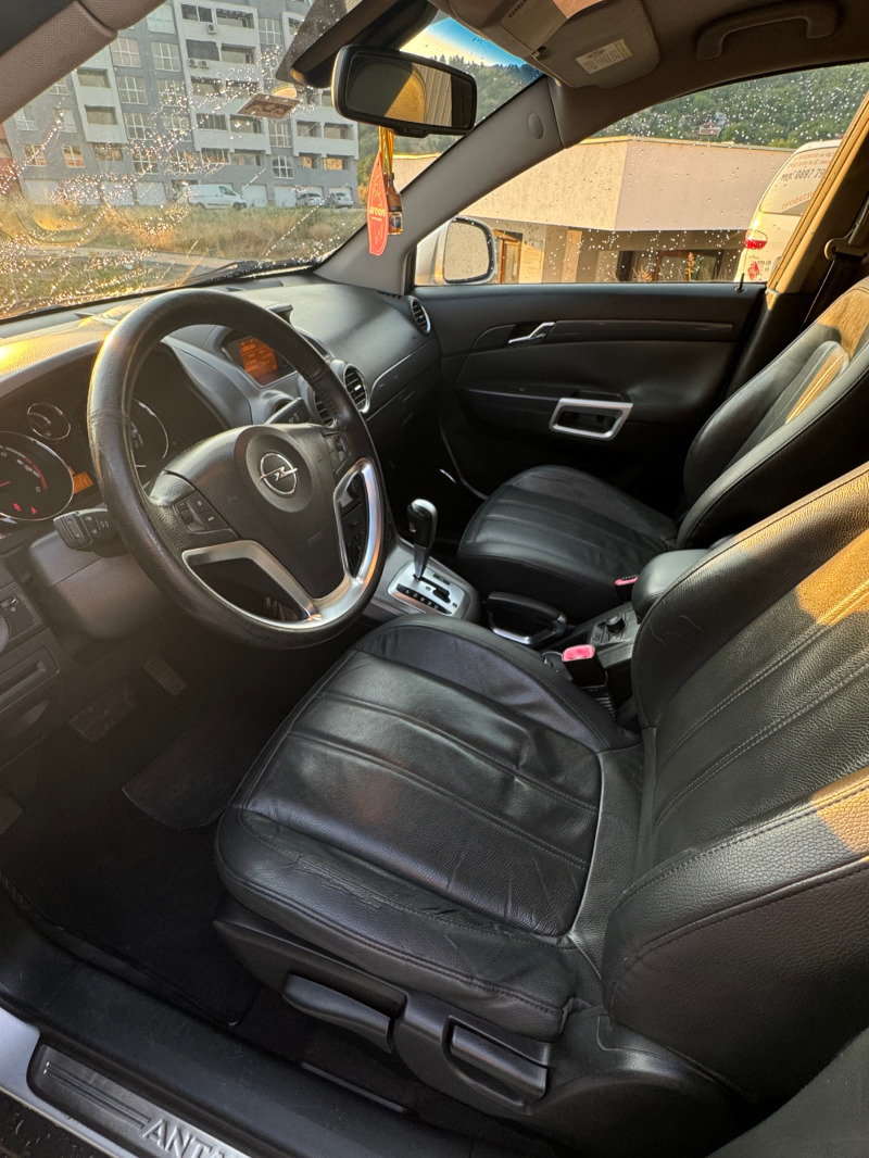 Opel Antara 2.0, снимка 6 - Автомобили и джипове - 46279689