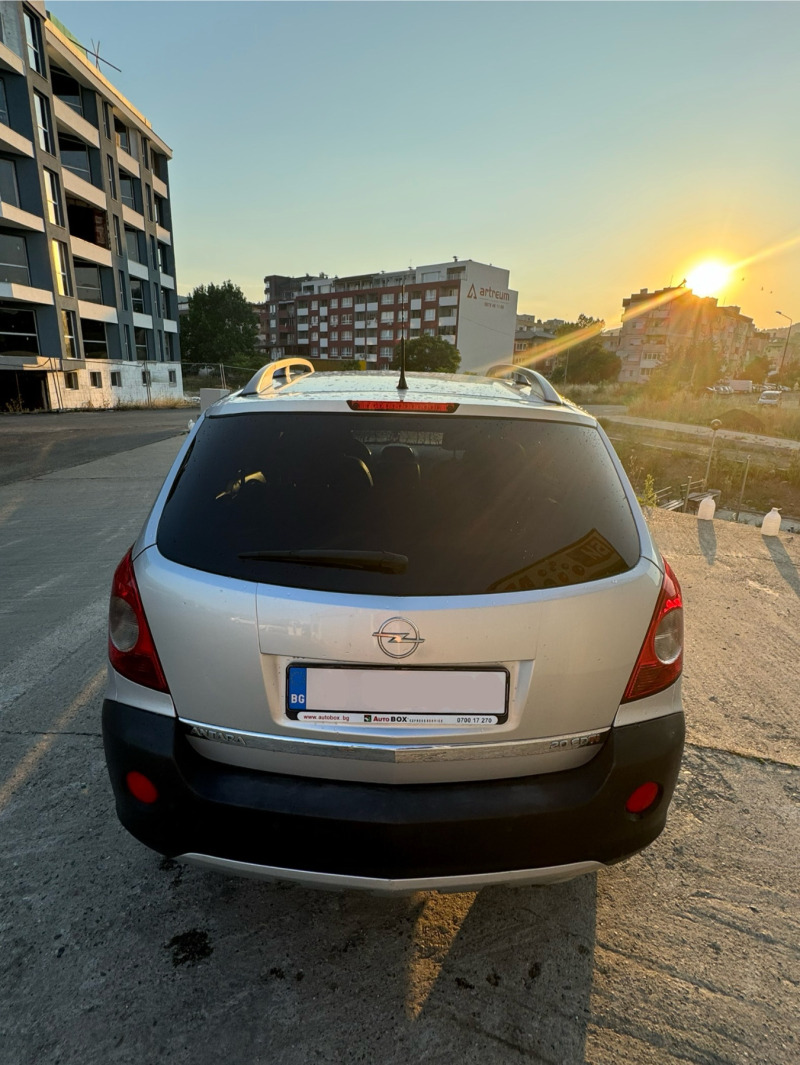 Opel Antara 2.0, снимка 2 - Автомобили и джипове - 46279689