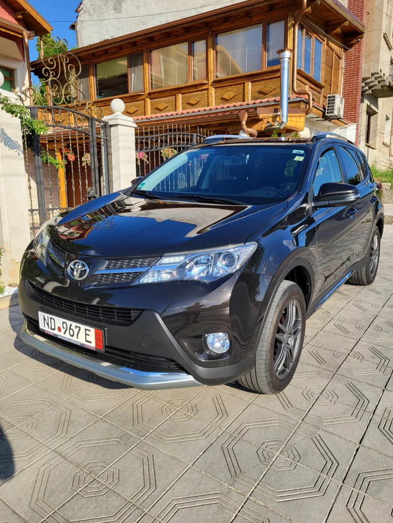 Toyota Rav4, снимка 1 - Автомобили и джипове - 46971960