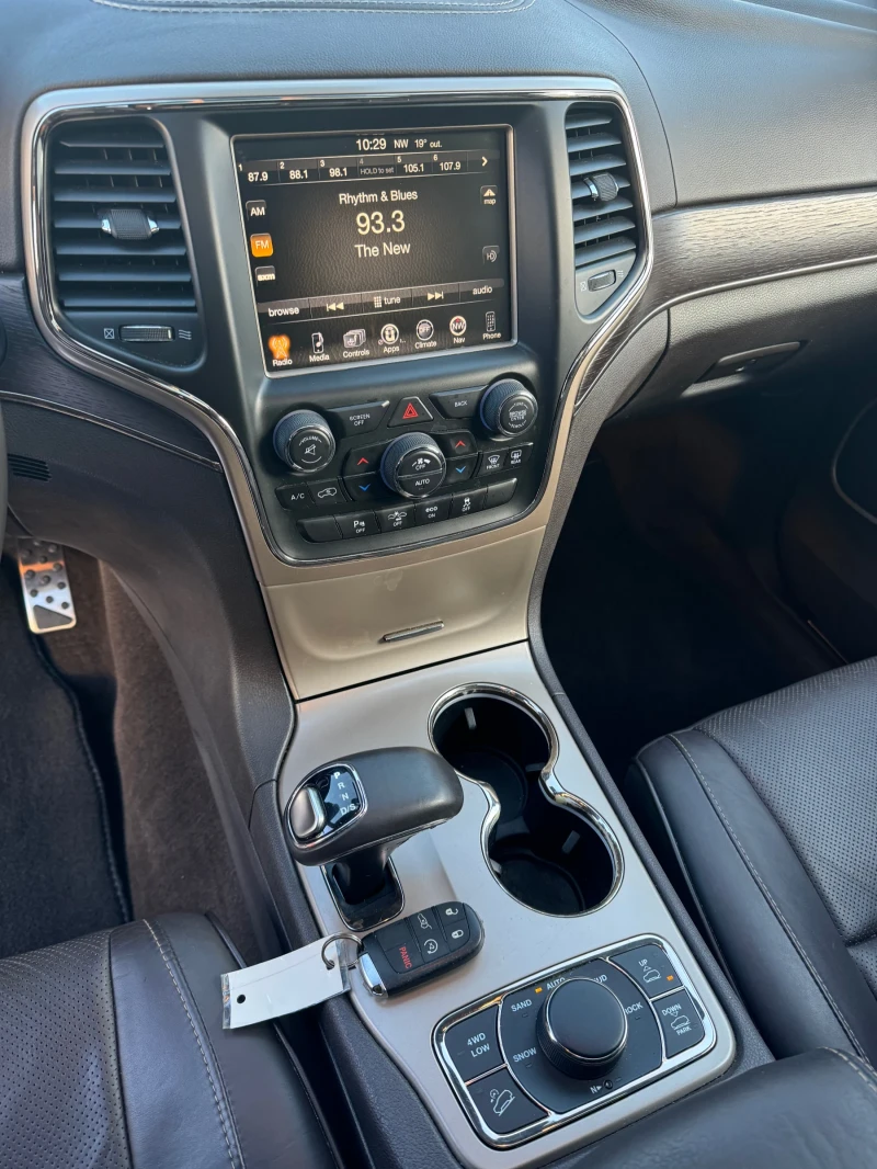 Jeep Grand cherokee 5.7/SUMMIT/ВЪЗДУХ/, снимка 12 - Автомобили и джипове - 49639613