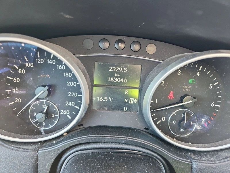 Mercedes-Benz ML 500 С РЕГИСТРАЦИЯ & АВТО КРЕДИТ, снимка 8 - Автомобили и джипове - 53576250