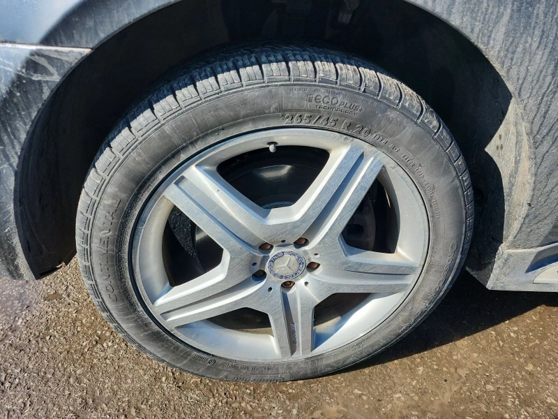 Mercedes-Benz ML 500 С РЕГИСТРАЦИЯ & АВТО КРЕДИТ, снимка 11 - Автомобили и джипове - 53576250