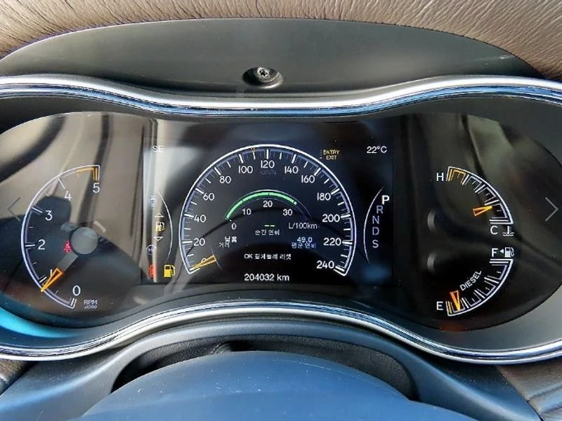 Jeep Cherokee 3.0 Diesel Overland| 240к.с.| ВКЛ.ТЕХНОТЕСТ, снимка 9 - Автомобили и джипове - 55644224