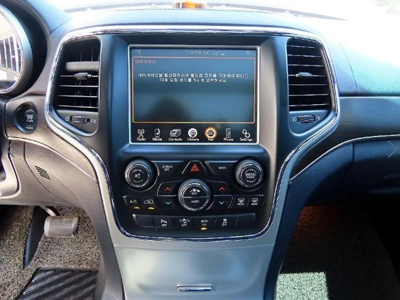 Jeep Cherokee 3.0 Diesel Overland| 240к.с.| ВКЛ.ТЕХНОТЕСТ, снимка 12 - Автомобили и джипове - 55644224