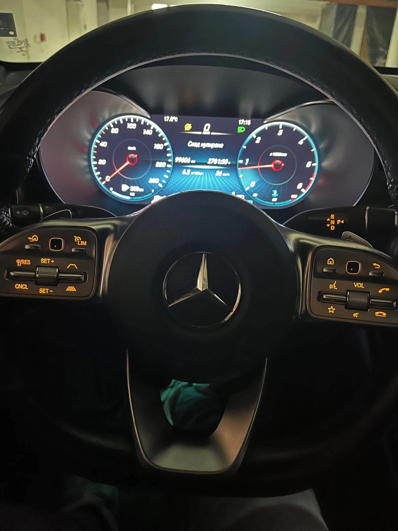 Mercedes-Benz GLC 300  - изображение 4