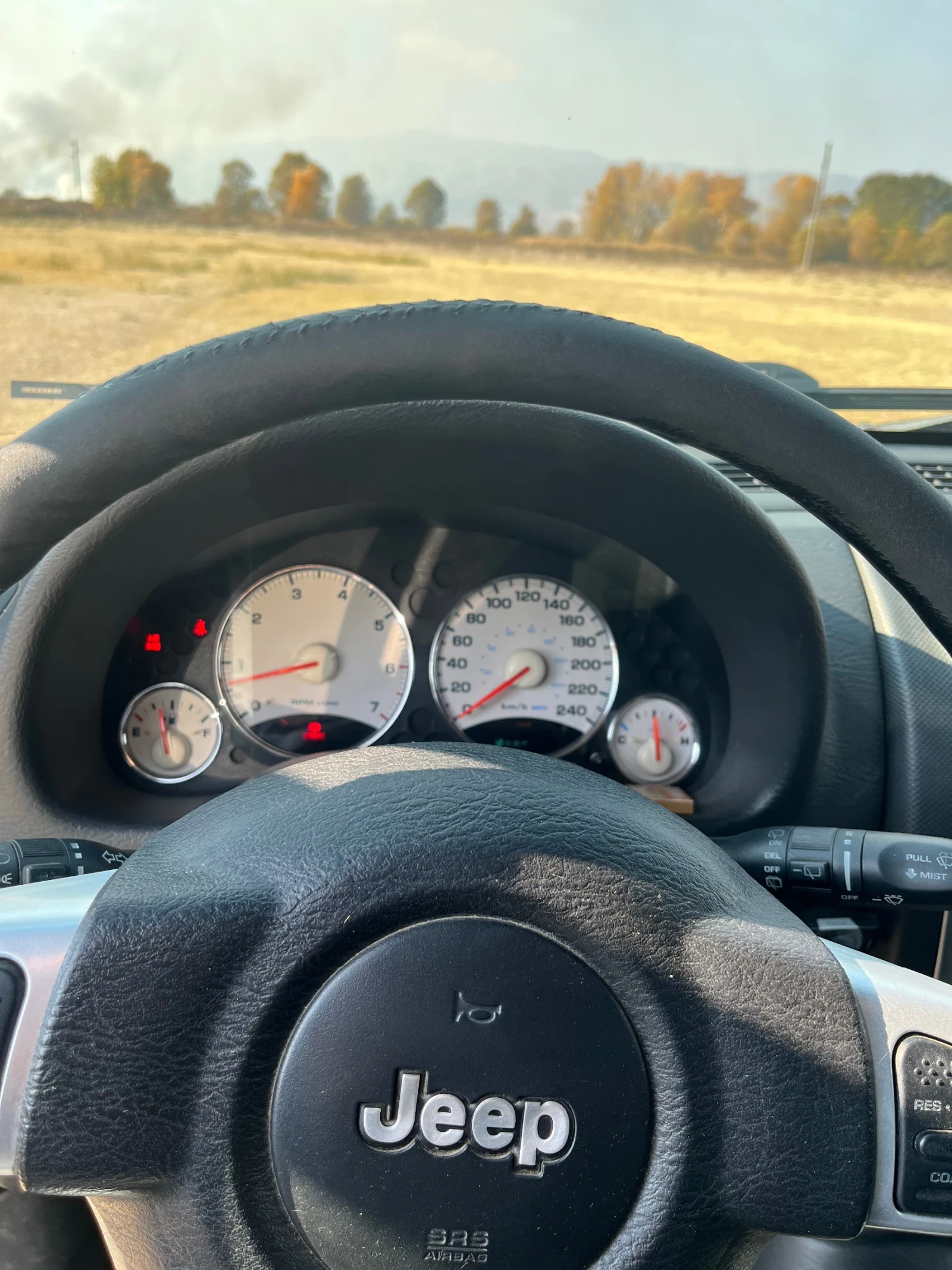 Jeep Cherokee 3.7 LPG - изображение 10