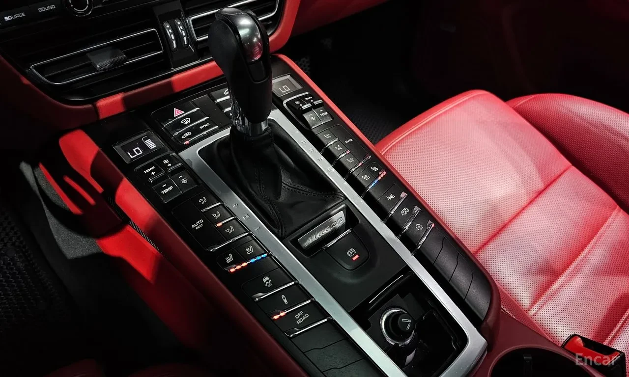 Porsche Macan 2.9 GTS* FULL* FULL, снимка 10 - Автомобили и джипове - 55541544