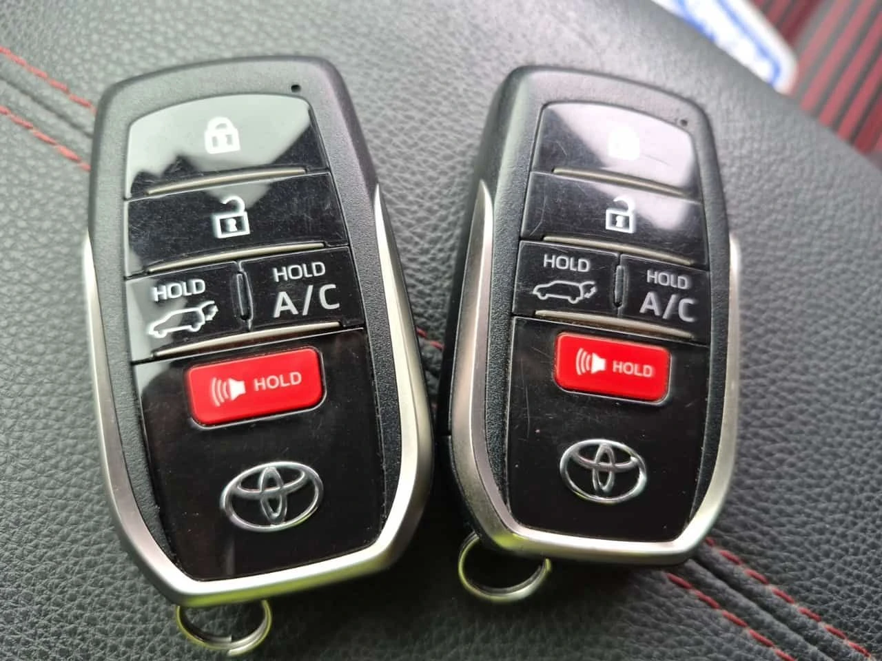 Toyota Rav4 * HYBRID XSE * AWD * CARFAX * , снимка 9 - Автомобили и джипове - 55543982