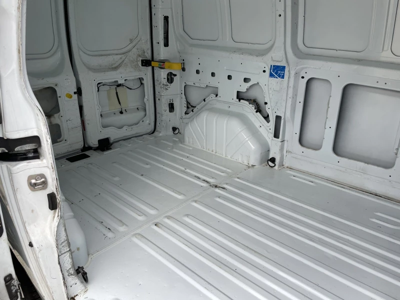 Ford Transit Custom 2.0L EcoBlue 105к.с., снимка 11 - Бусове и автобуси - 53187805