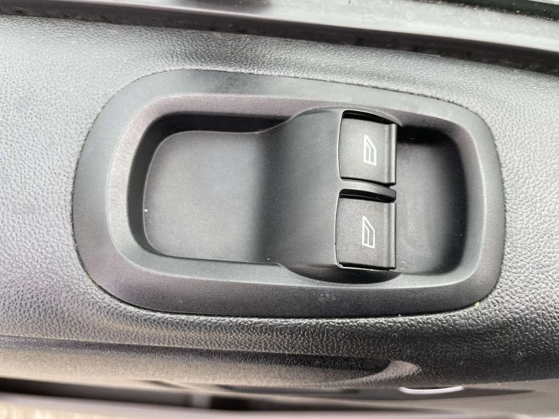 Ford Transit Custom 2.0L EcoBlue 105к.с., снимка 10 - Бусове и автобуси - 53187805