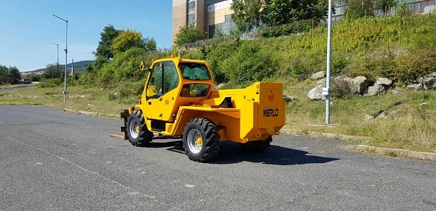 Телескопични товарачи Merlo P 60.10 4x4x4 - изображение 3