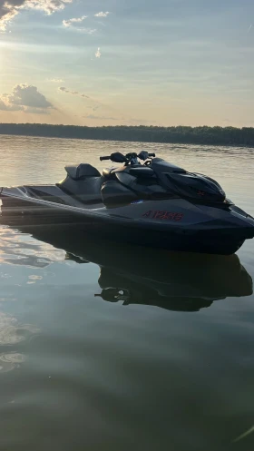 Джет Bombardier Sea Doo RXP 300 Triple Black, снимка 9 - Воден транспорт - 48229296