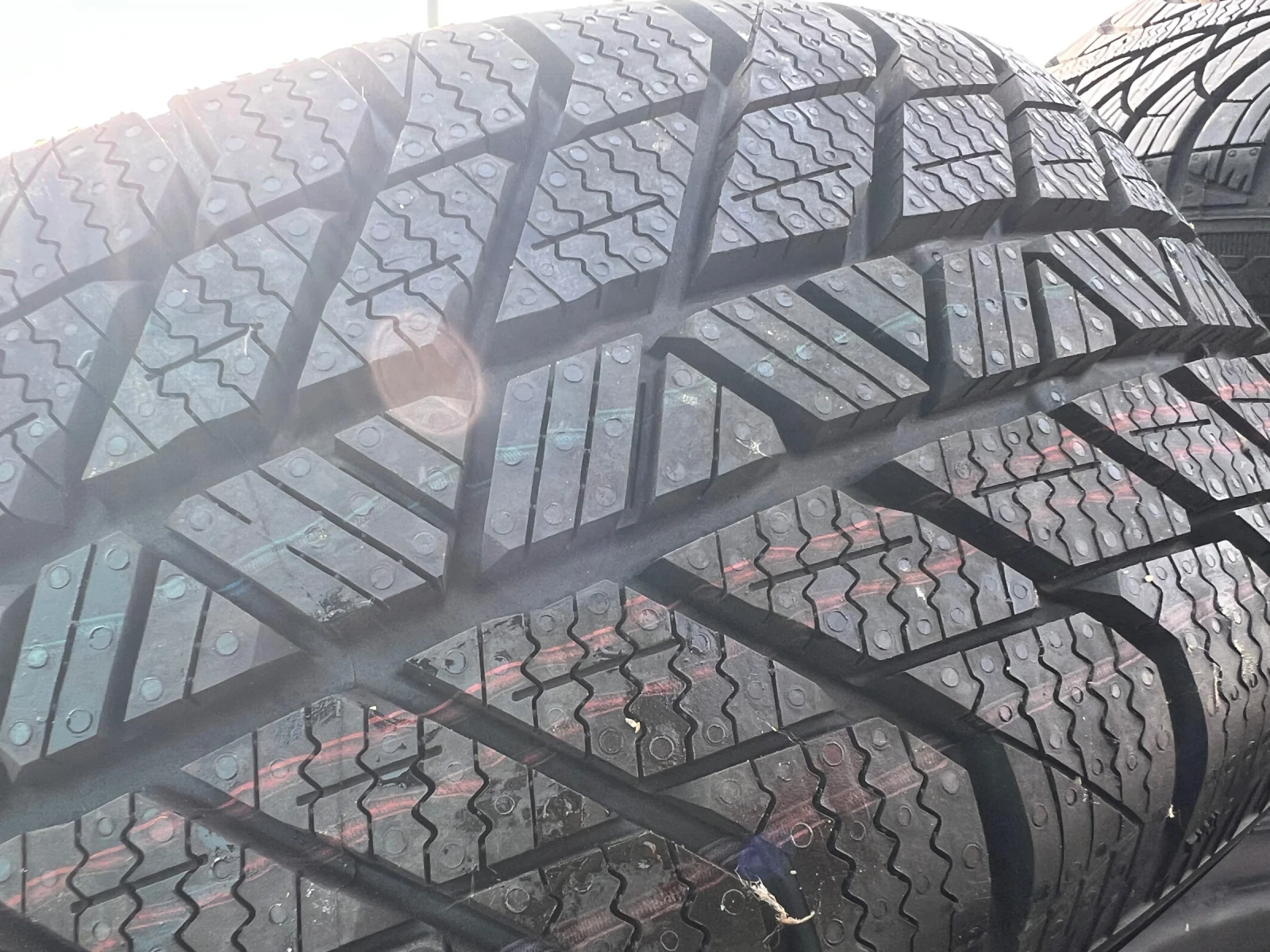 ���� � ������ 185/60R14 �� Mazda 2 | Mobile.bg � ����������� 2