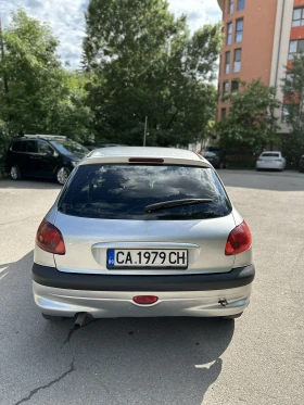 Peugeot 206 1.4i Газ/Бензин, снимка 3