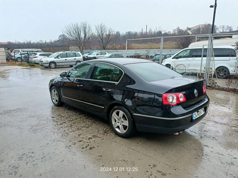 VW Passat 2.0 TDI, снимка 6 - Автомобили и джипове - 48176336