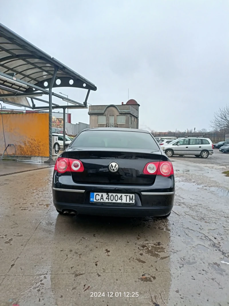 VW Passat 2.0 TDI, снимка 5 - Автомобили и джипове - 48176336