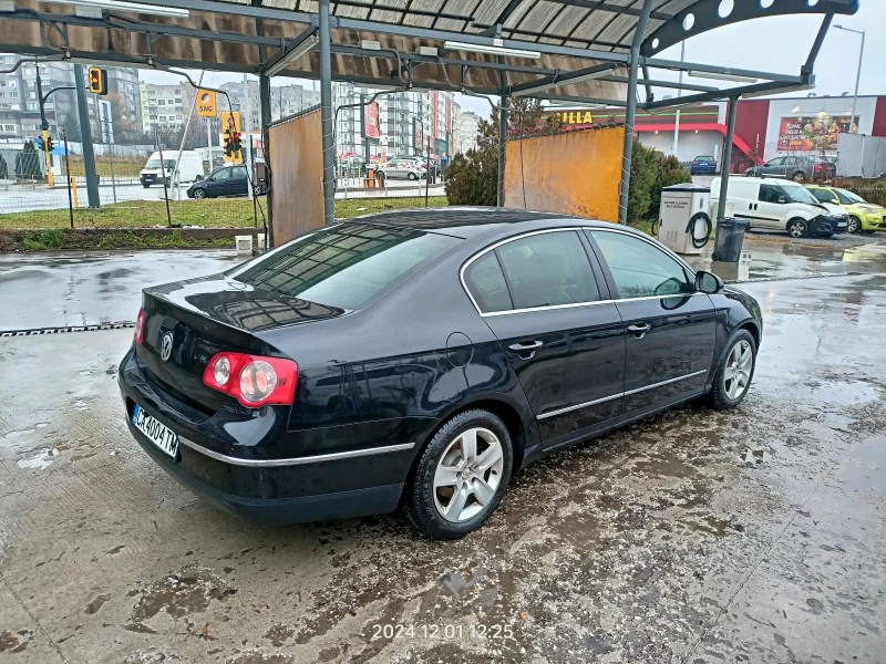 VW Passat 2.0 TDI, снимка 4 - Автомобили и джипове - 48176336