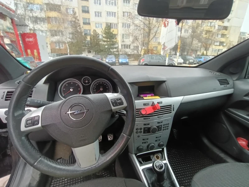 Opel Astra GTC, снимка 7 - Автомобили и джипове - 48436771