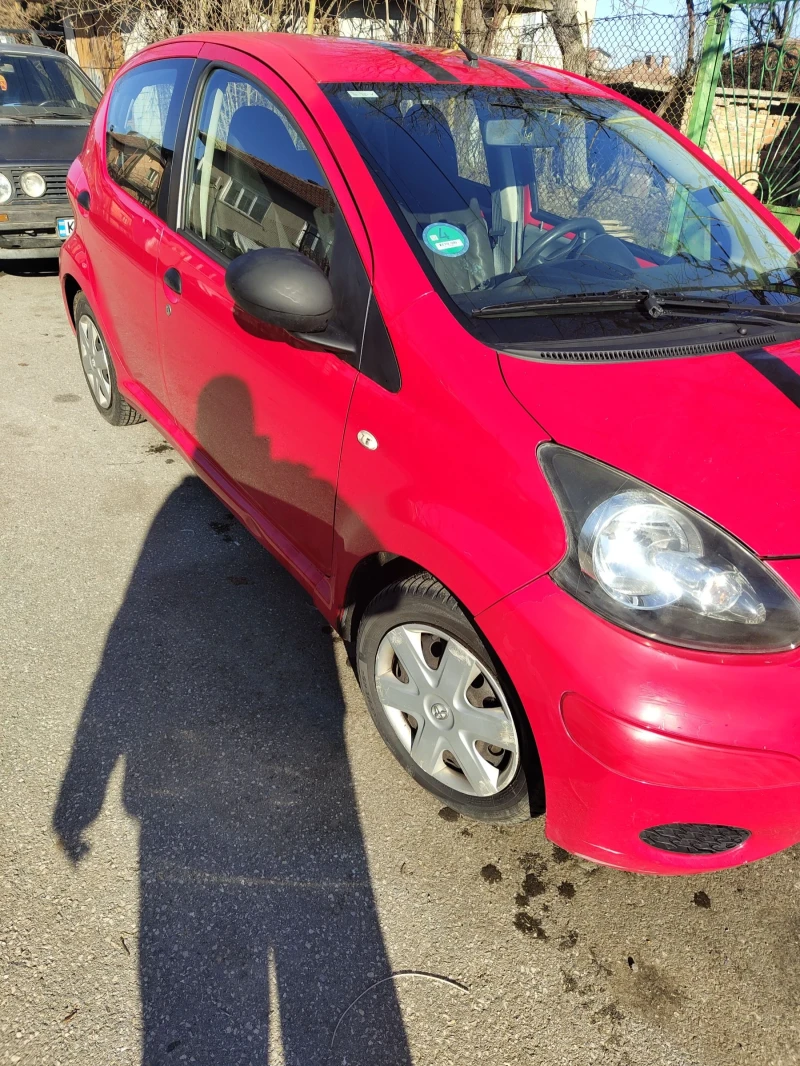 Toyota Aygo, снимка 2 - Автомобили и джипове - 48512741