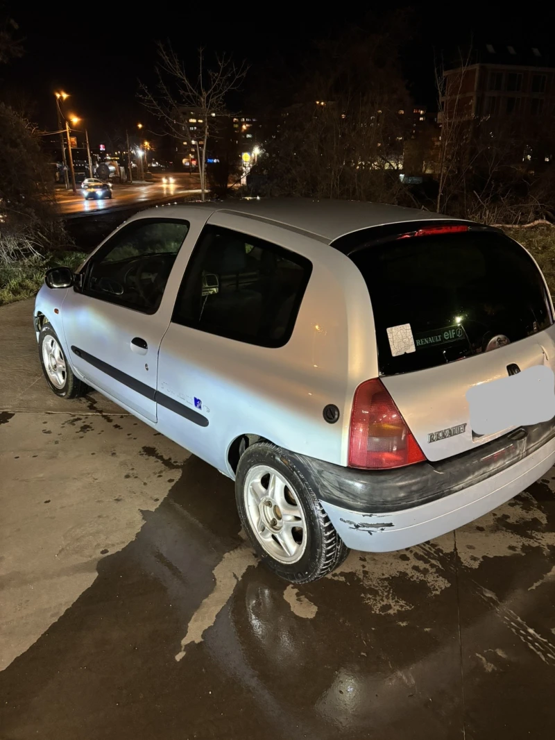 Renault Clio, снимка 3 - Автомобили и джипове - 49384665