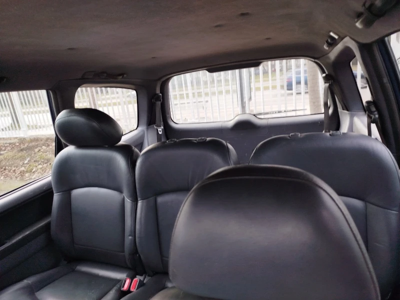 Hyundai Trajet 2000, снимка 10 - Автомобили и джипове - 51982948