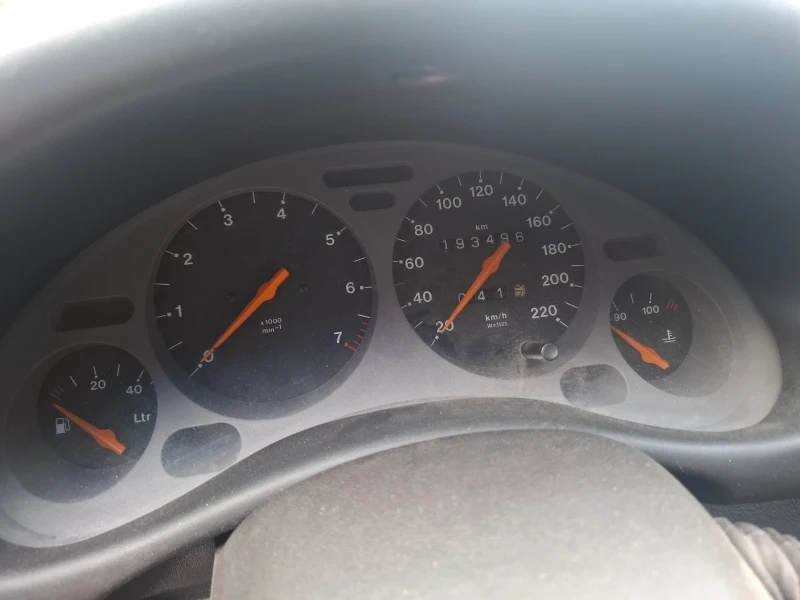 Opel Tigra 1.4 i, снимка 7 - Автомобили и джипове - 52532782