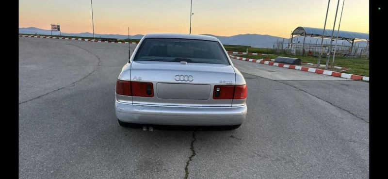 Audi A8 2.5 TDI Quattro, снимка 4 - Автомобили и джипове - 52740711