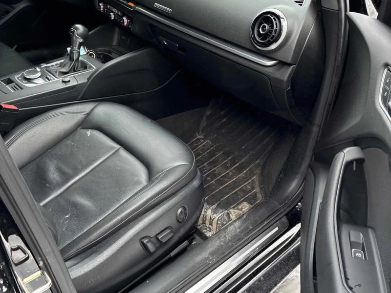 Audi A3 2.0T Progressiv  CARFAX, снимка 14 - Автомобили и джипове - 53272228