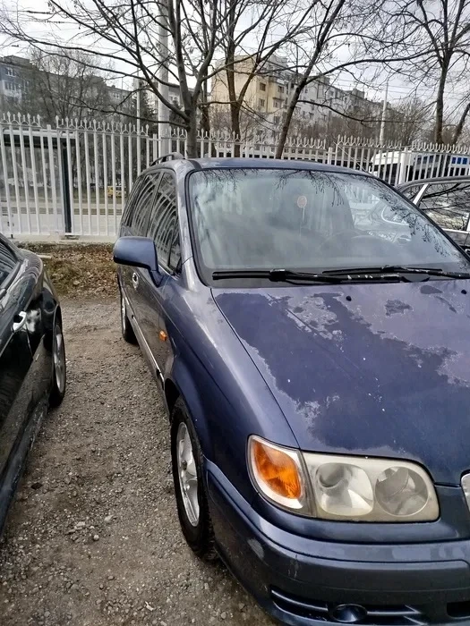Hyundai Trajet 2000 - изображение 3
