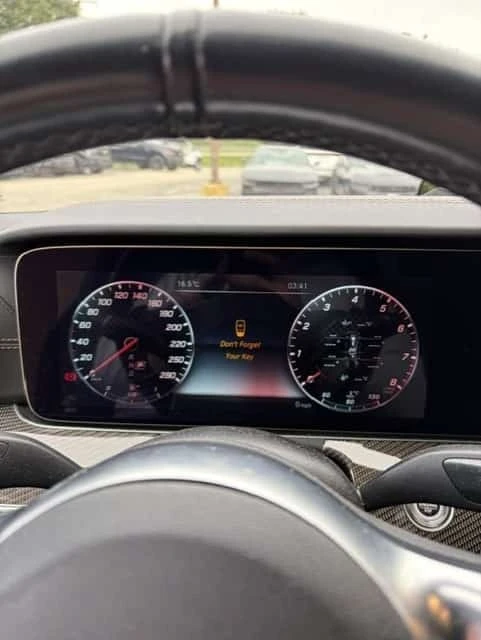 Mercedes-Benz CLS * AMG 53 * CARFAX * , снимка 8 - Автомобили и джипове - 56177384