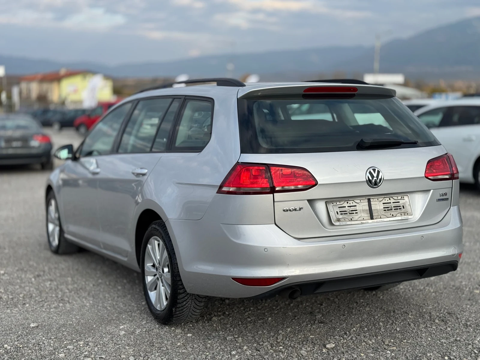 VW Golf 1.6TDI BlueMotion - изображение 6